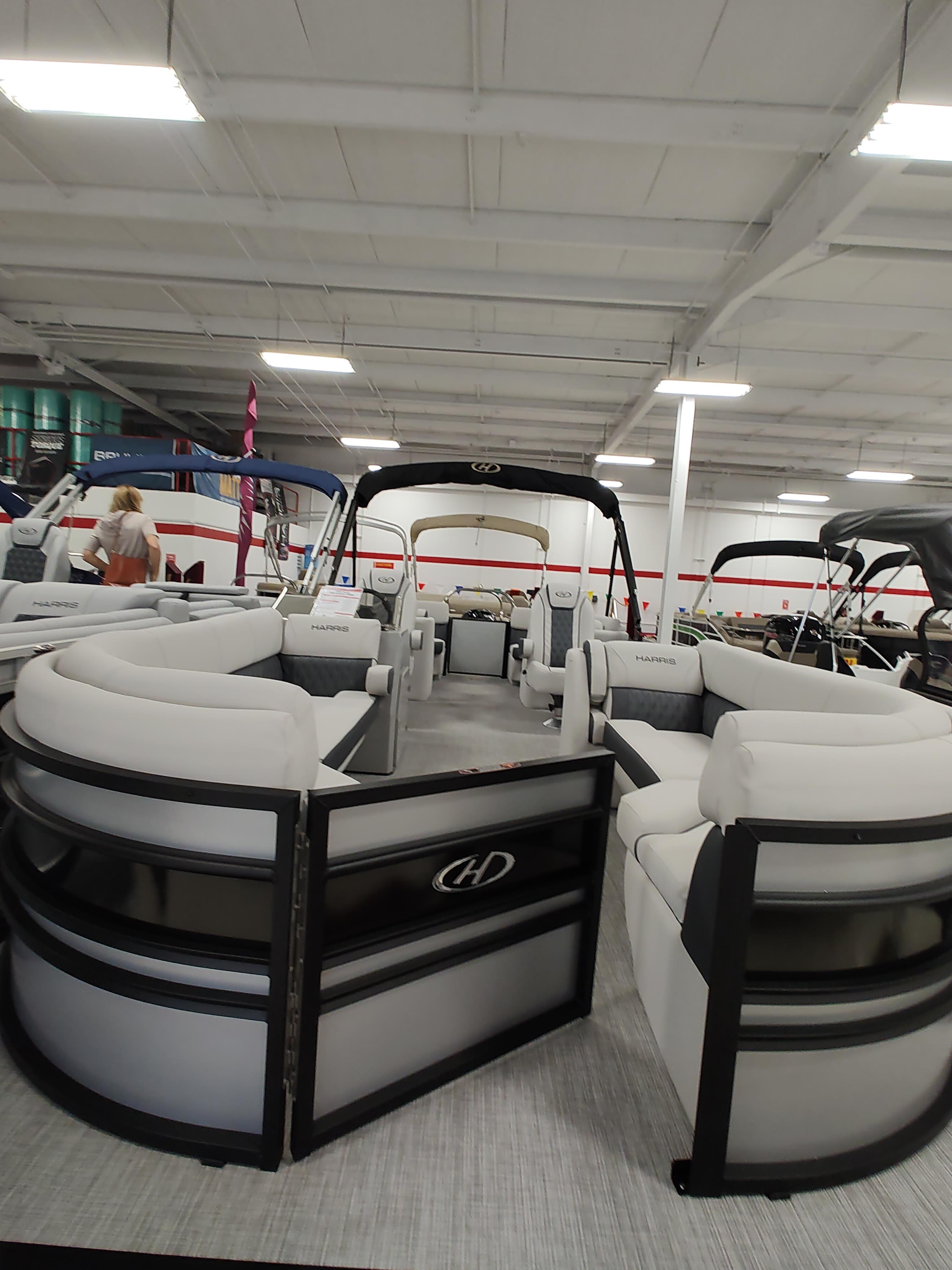 Pontoon and Pontoons Wilson Marine